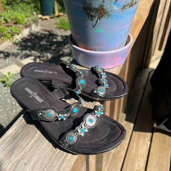 Gorgeous Black Leather Sandals with faux silver, turgoise and rhinestone accents - Picture 3 of 3